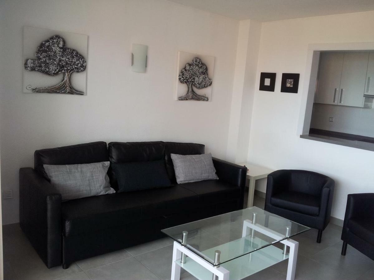 Precioso Apartamento Frente Al Mar Benalmadena Luaran gambar