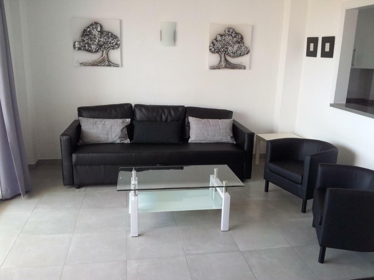 Precioso Apartamento Frente Al Mar Benalmadena Luaran gambar