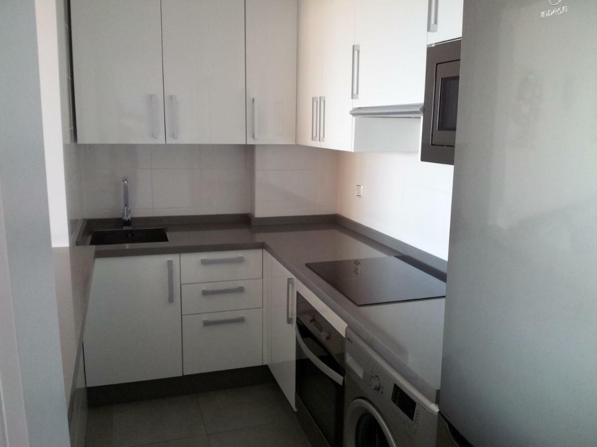 Precioso Apartamento Frente Al Mar Benalmadena Luaran gambar