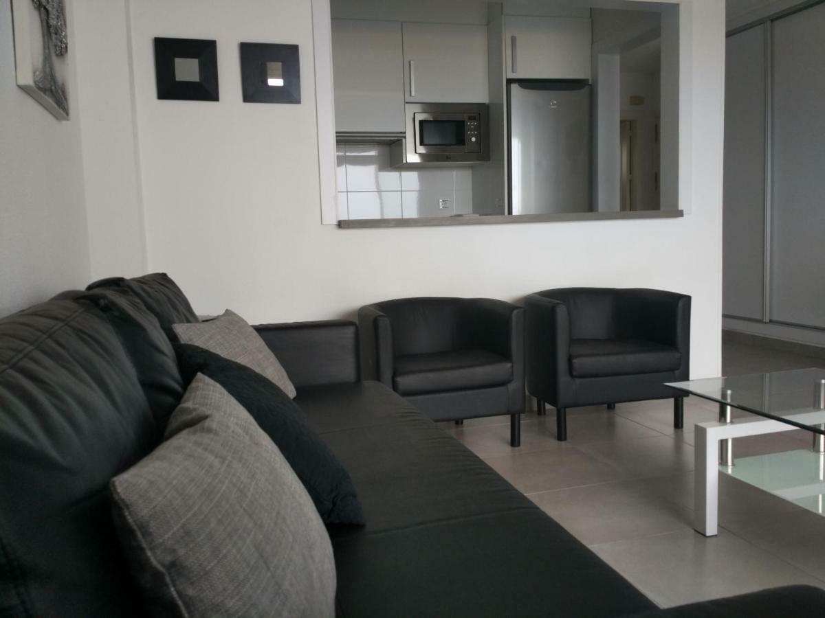 Precioso Apartamento Frente Al Mar Benalmadena Luaran gambar