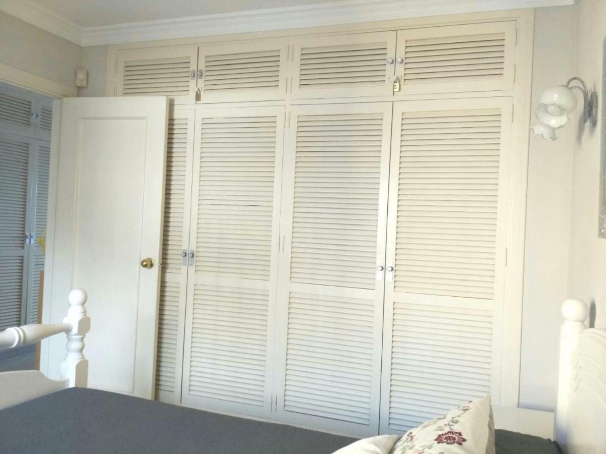 Precioso Apartamento Frente Al Mar Benalmadena Luaran gambar
