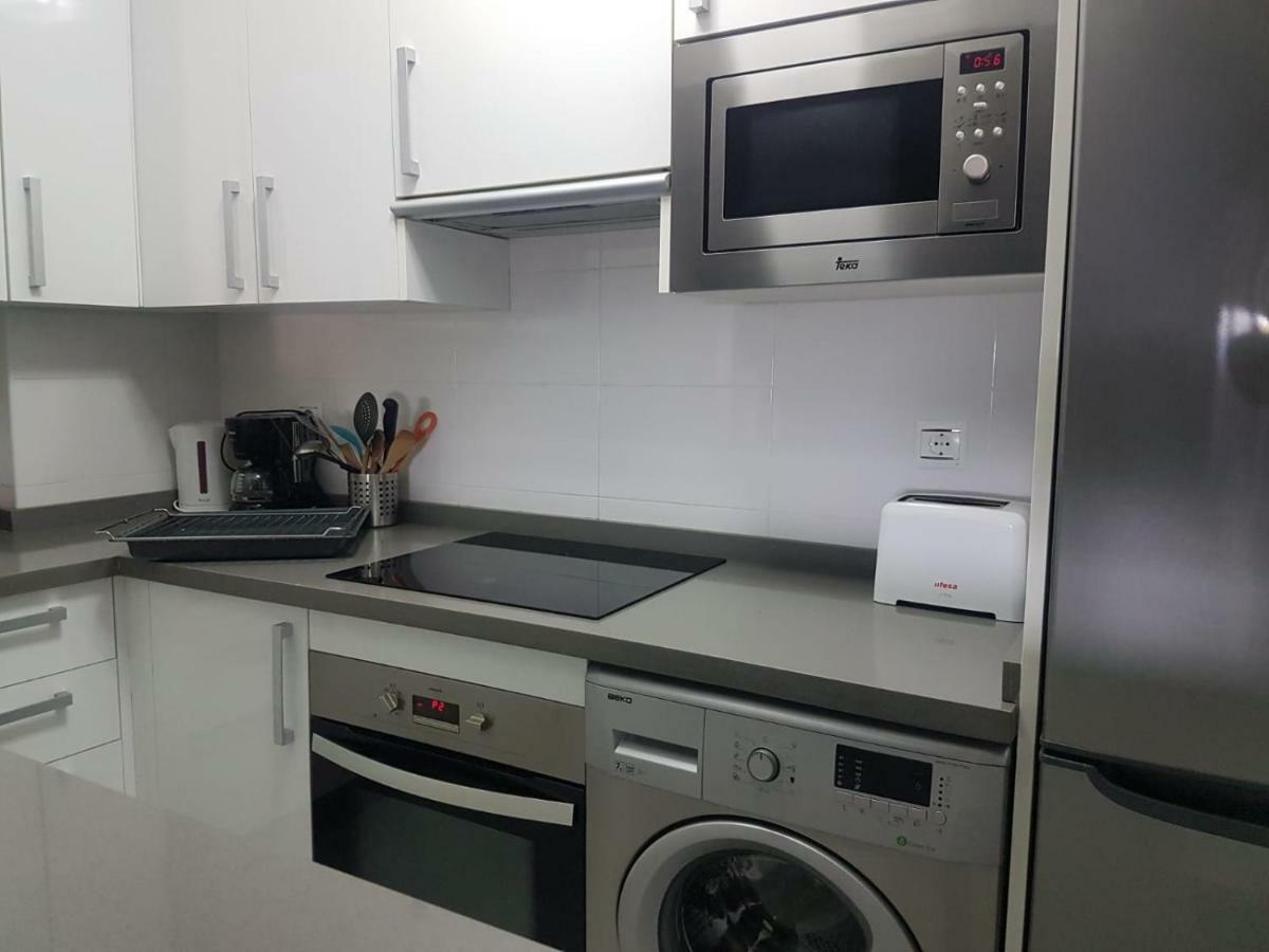 Precioso Apartamento Frente Al Mar Benalmadena Luaran gambar
